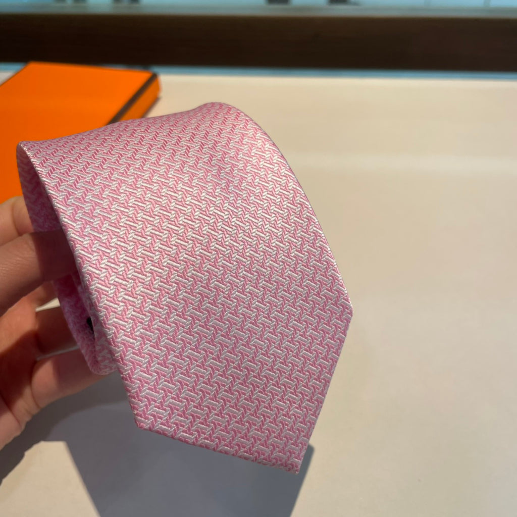 Geometric H pattern tie 1824053001