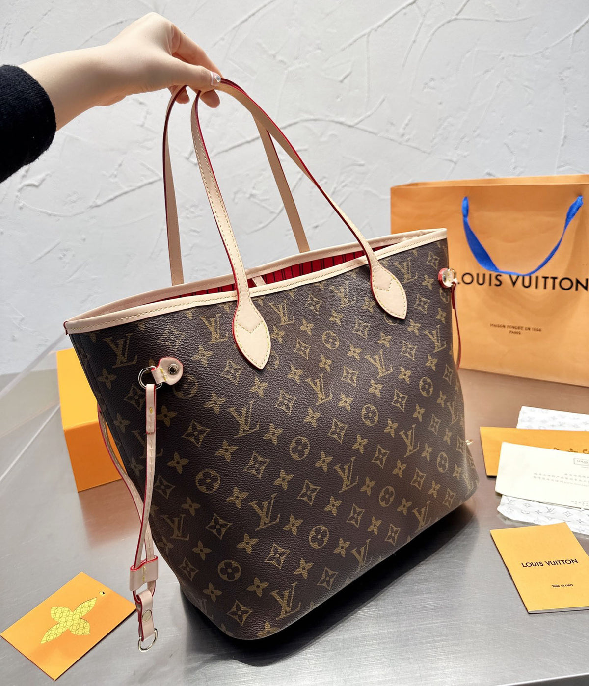 Handmade Leather Loop Handbag Onthego
