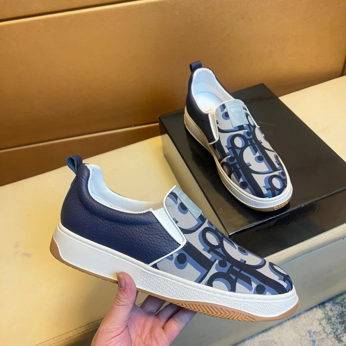 Casual All-match New Breathable Slip-on Men's Shoes 1024032519
