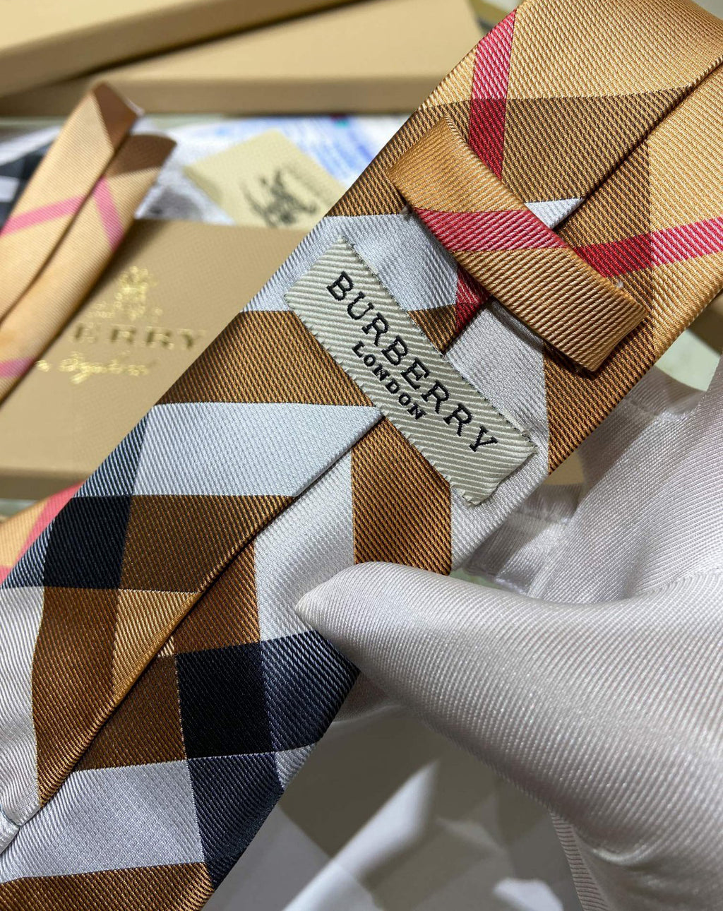 BB striped tie 1824060505