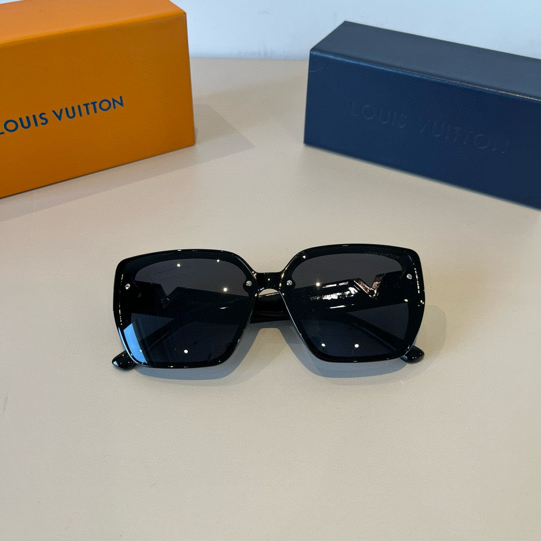 L Full frame sunglasses 1825052801