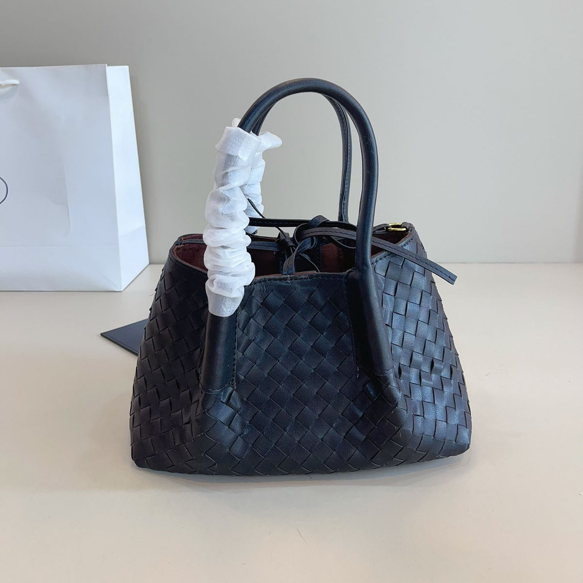 BV Cassette Bag Woven Tote Bag 1825032705