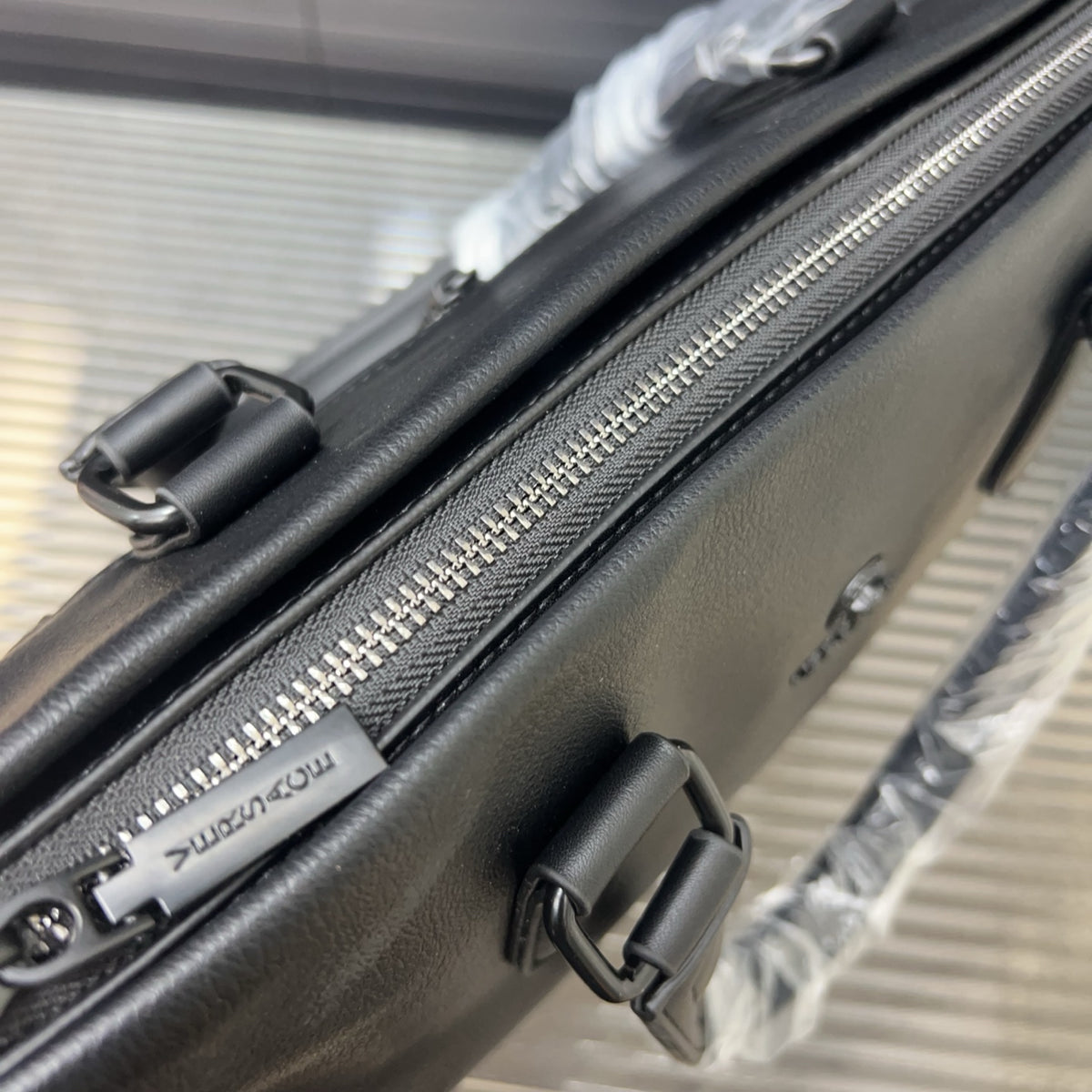 VS briefcase 1825062003
