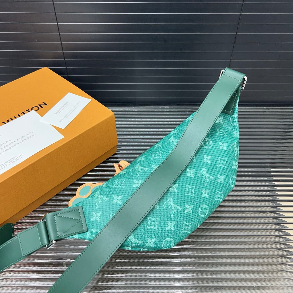 L Bumbag Rush 1825052310