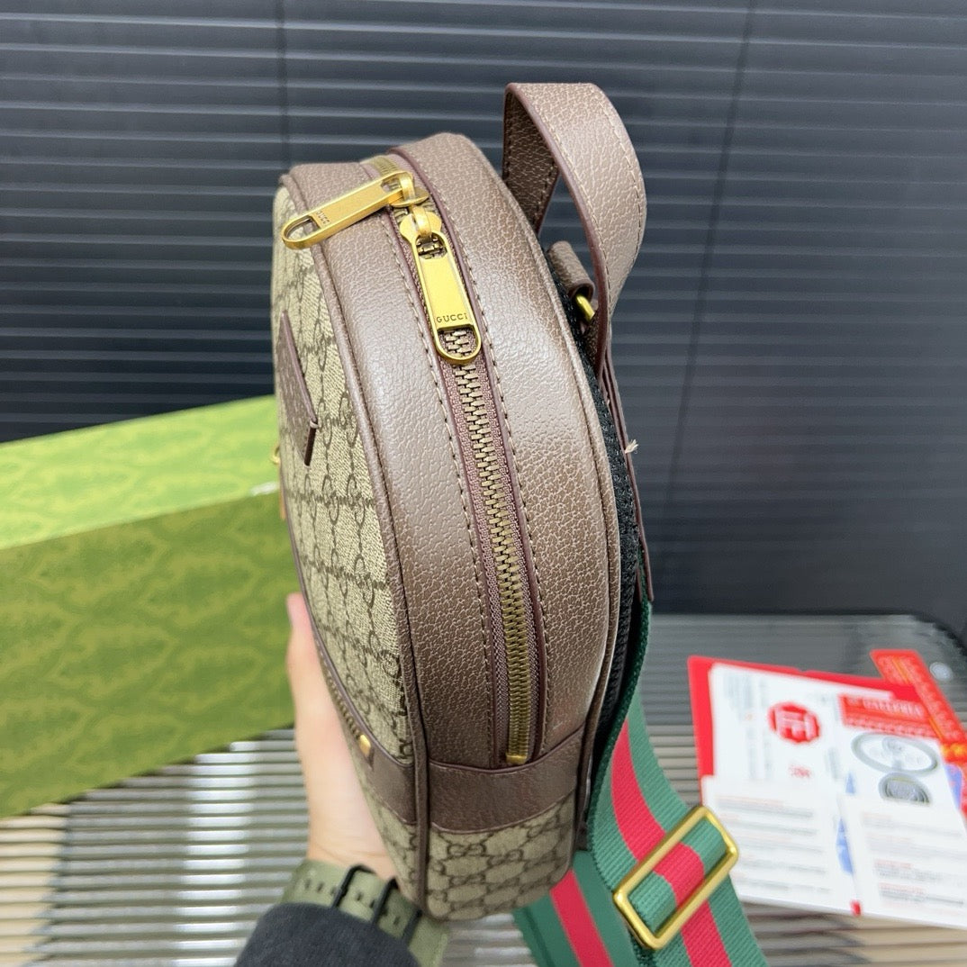 GUI chest bag 1825111302