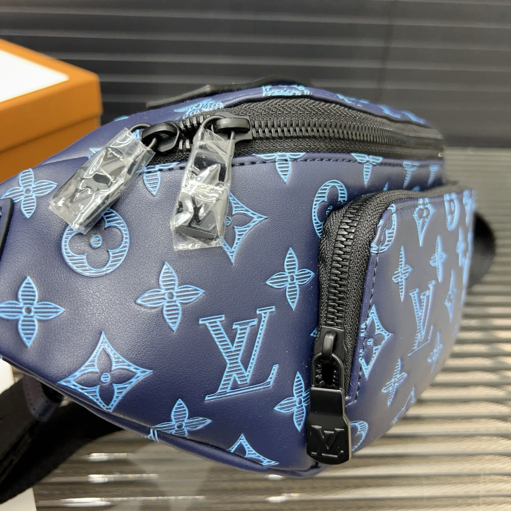 L Bumbag Crossbody chest bag 1825052311