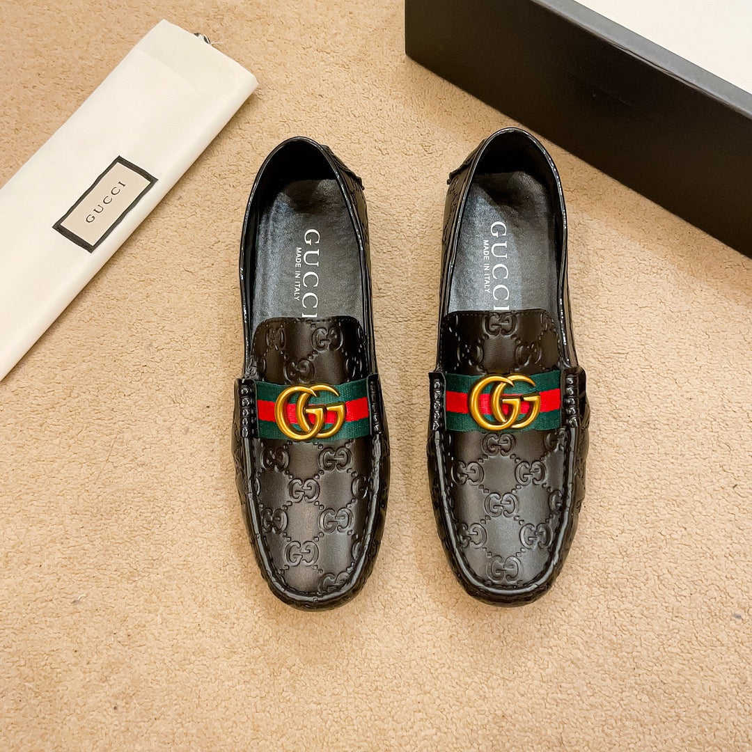 Letter-embossed leather loafers 1824040713