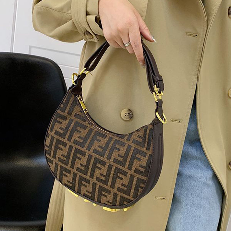New trendy and fashionable women's bags PF1023092001