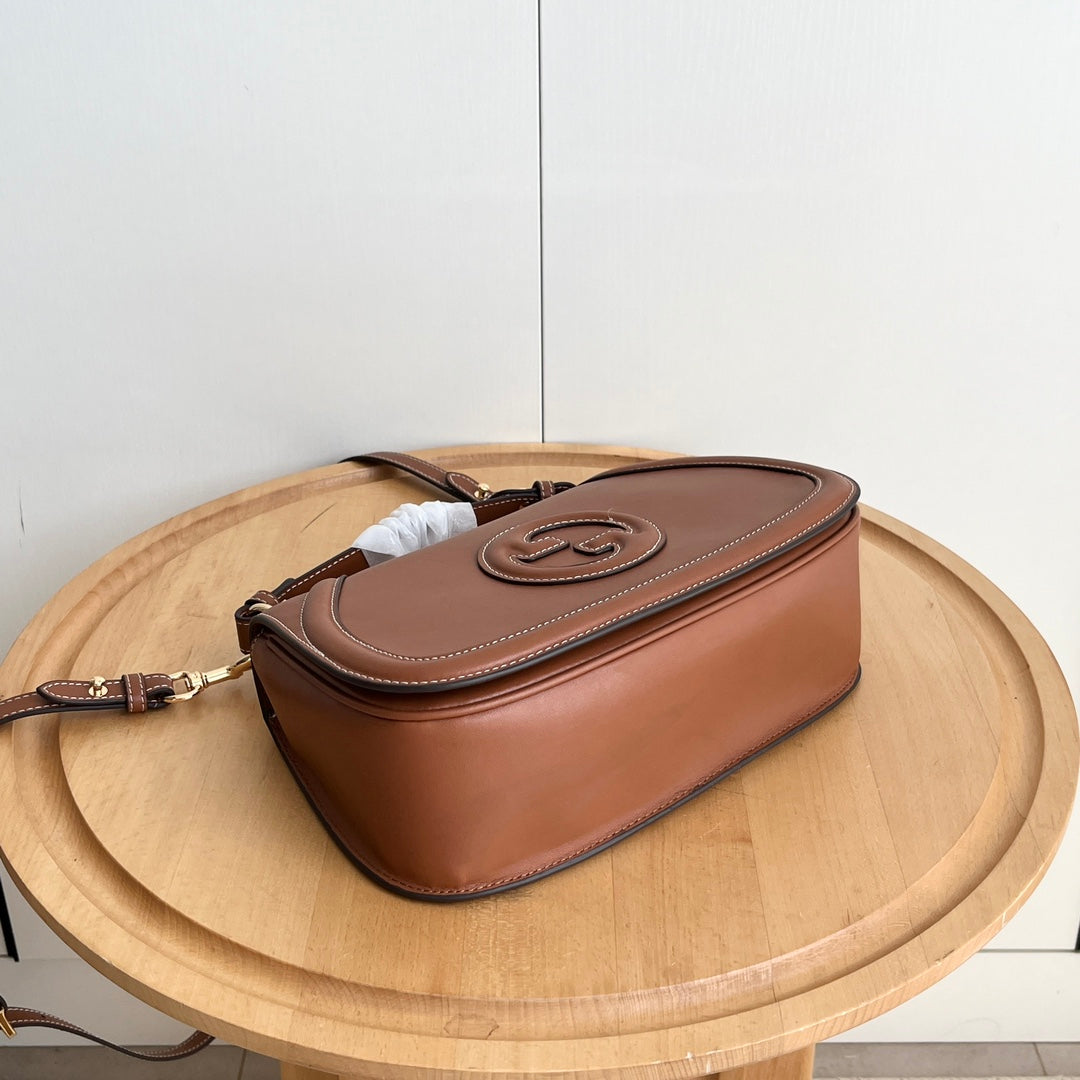 GG New saddle flap design bag 25122402