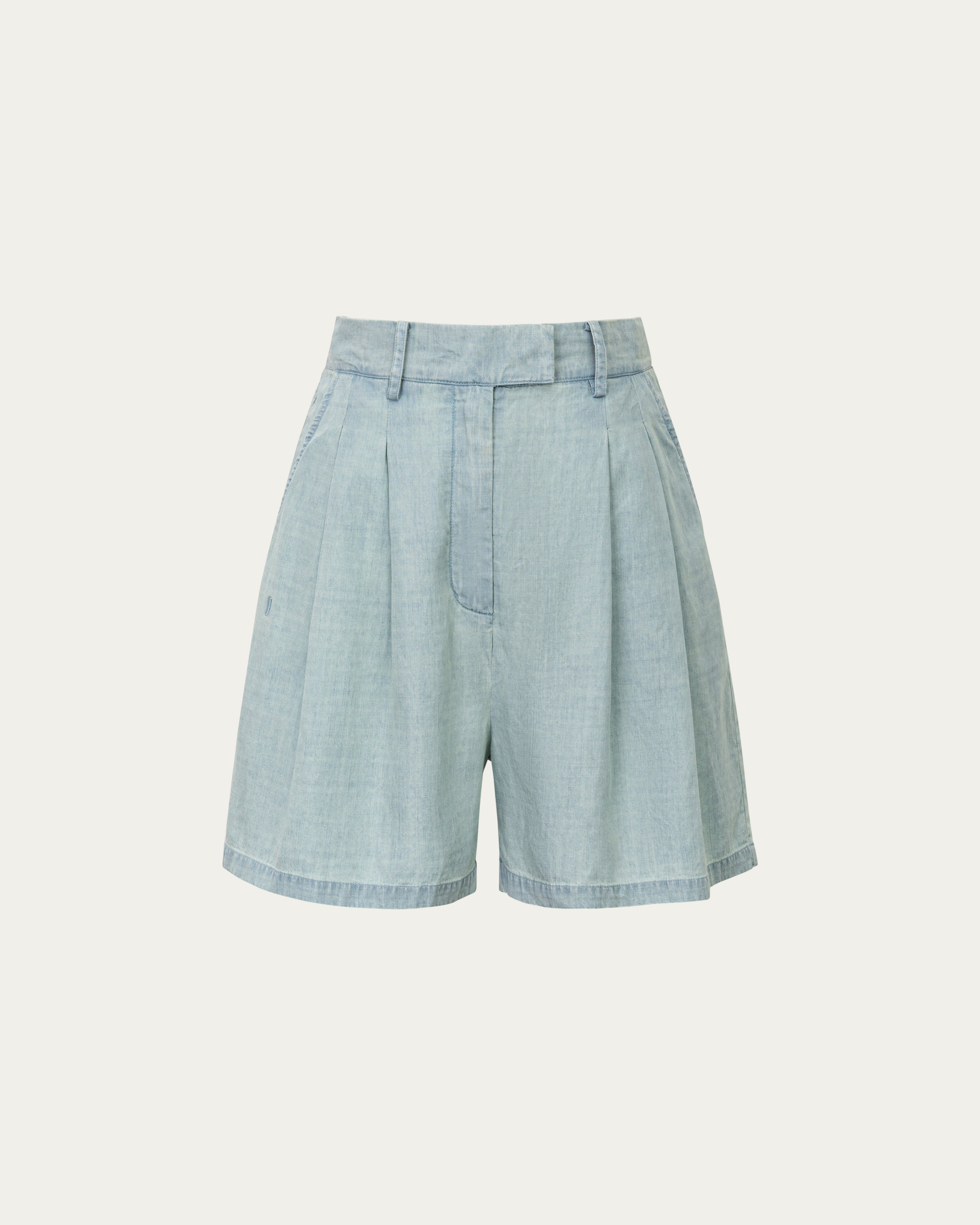 Lyricist Pleated Shorts